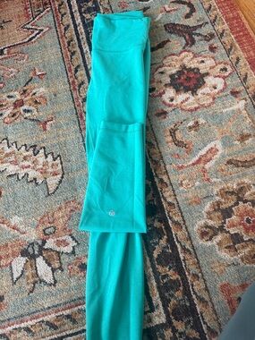 lululemon athletica Teal/Seafoam Leggings with Side Pocket